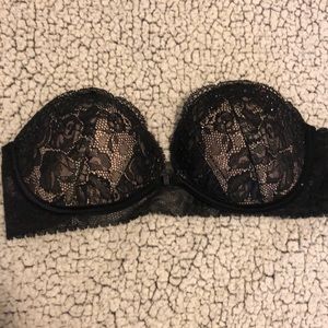 Victoria’s Secret strapless bra 34b